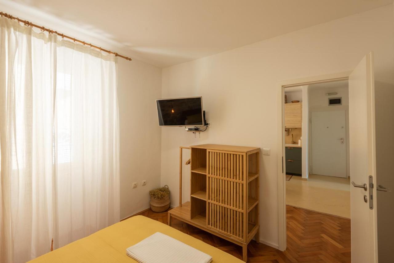 Pula City Apartment With Private Parking Free Экстерьер фото